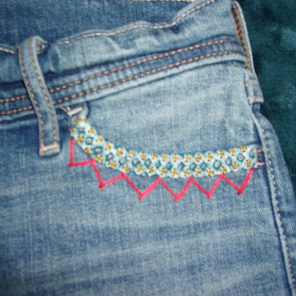 Low Rise Denim Short-Shorts - Picture 5 of 5